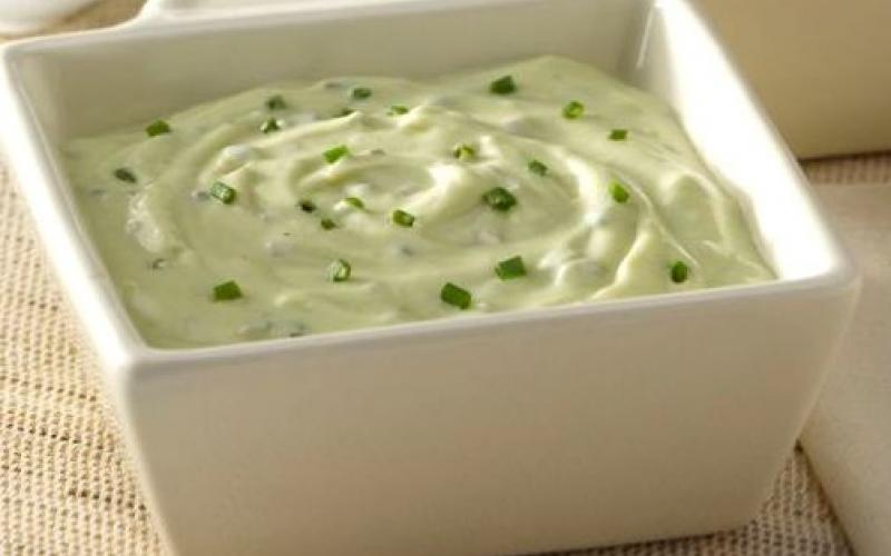 salsa de ciboulette con crema de leche